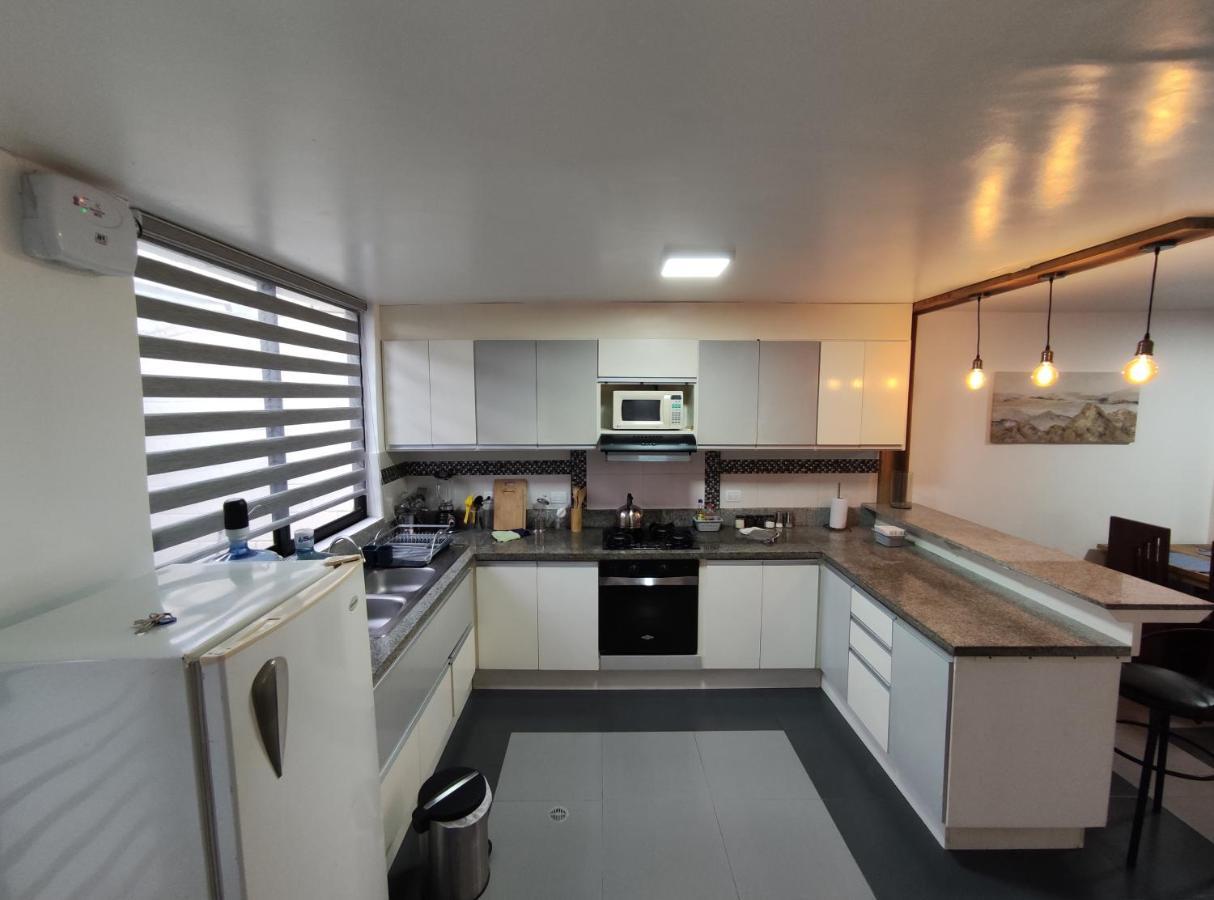 Elegante Apartamento Con Vistas Al Volcan Tungurahua Baños Exteriör bild