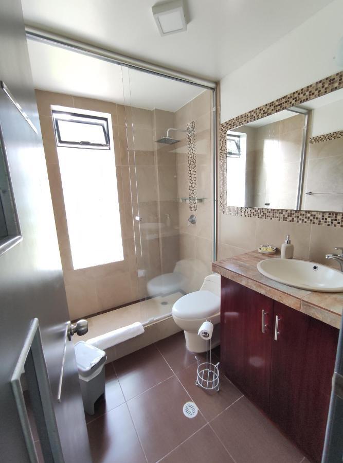 Elegante Apartamento Con Vistas Al Volcan Tungurahua Baños Exteriör bild