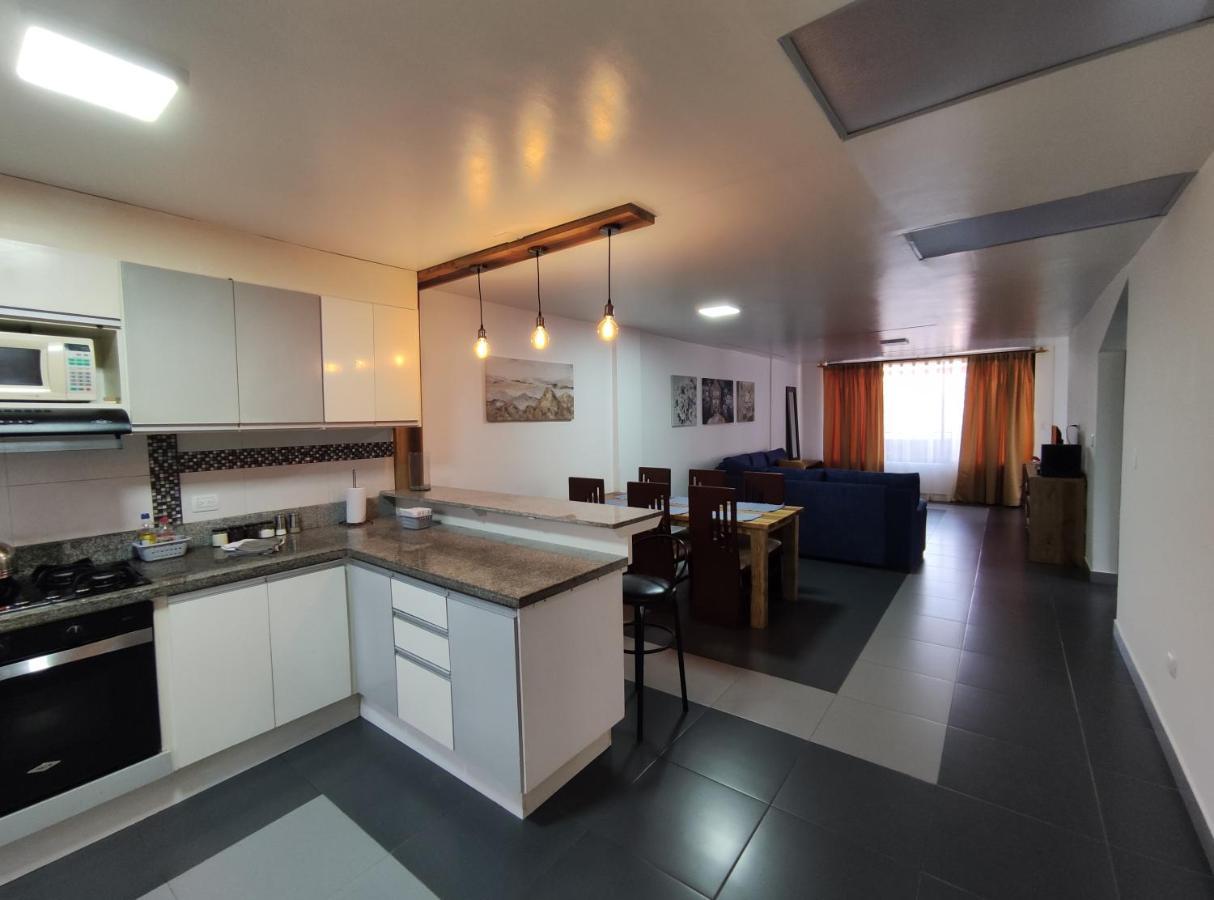 Elegante Apartamento Con Vistas Al Volcan Tungurahua Baños Exteriör bild