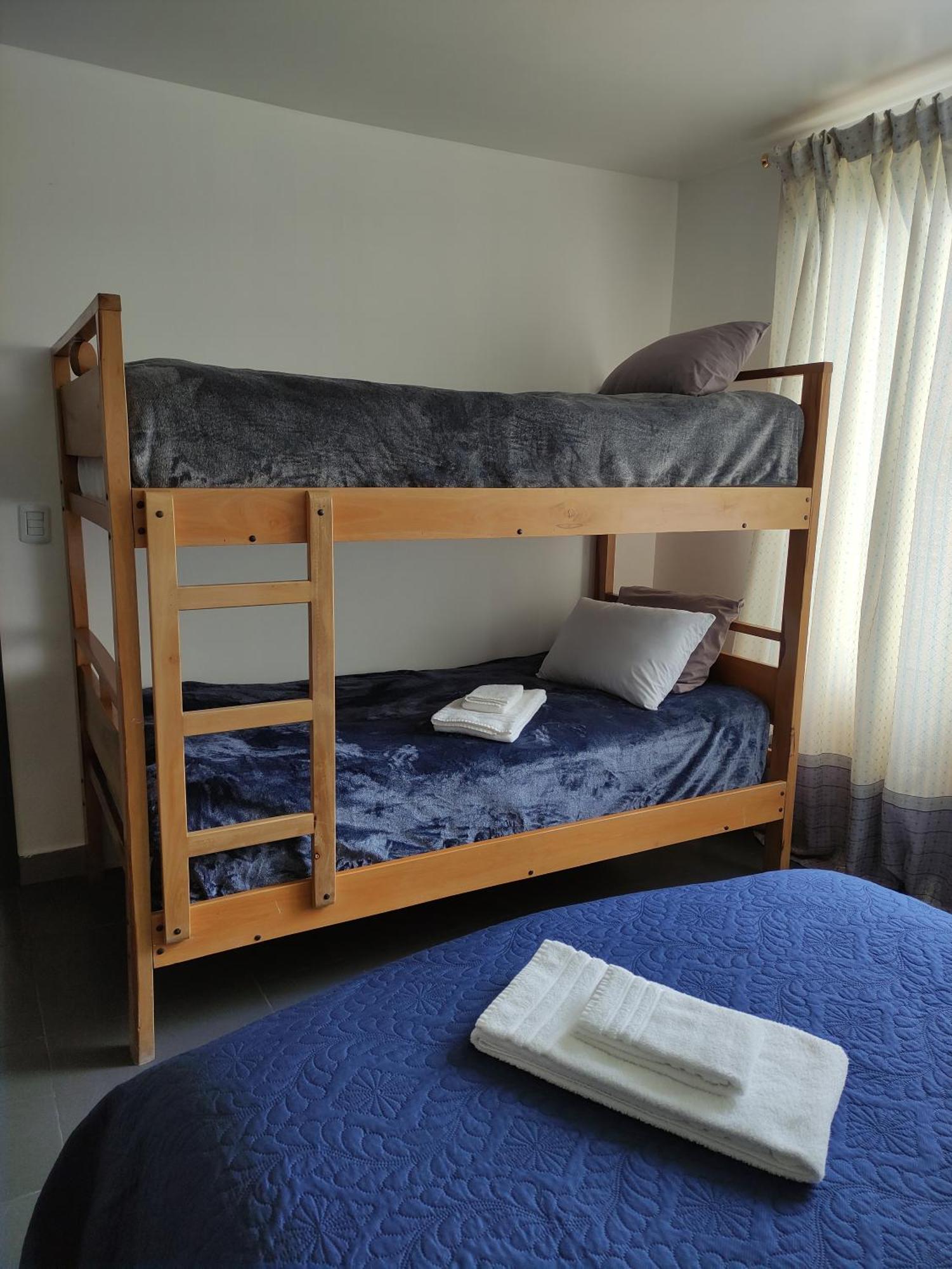 Elegante Apartamento Con Vistas Al Volcan Tungurahua Baños Rum bild